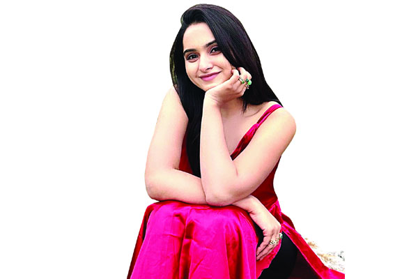 আমি কোনো প্রেমের মধ্যে নেই