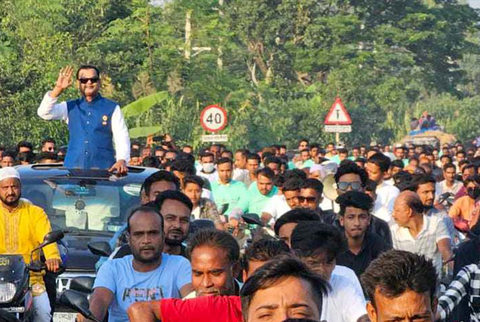 বগুড়ায় অবরোধ বিরোধী শোভাযাত্রা