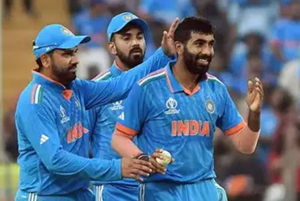 ড্রেসিংরুমের সঙ্গে ভালো পারফরম্যান্সের সম্পর্ক নিয়ে যা বললেন রোহিত