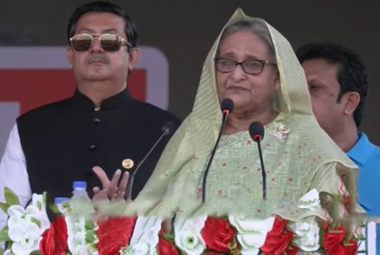 আগুন সন্ত্রাসীদের কঠোর হাতে প্রতিহত করতে জনগণের প্রতি আহ্বান প্রধানমন্ত্রী 

