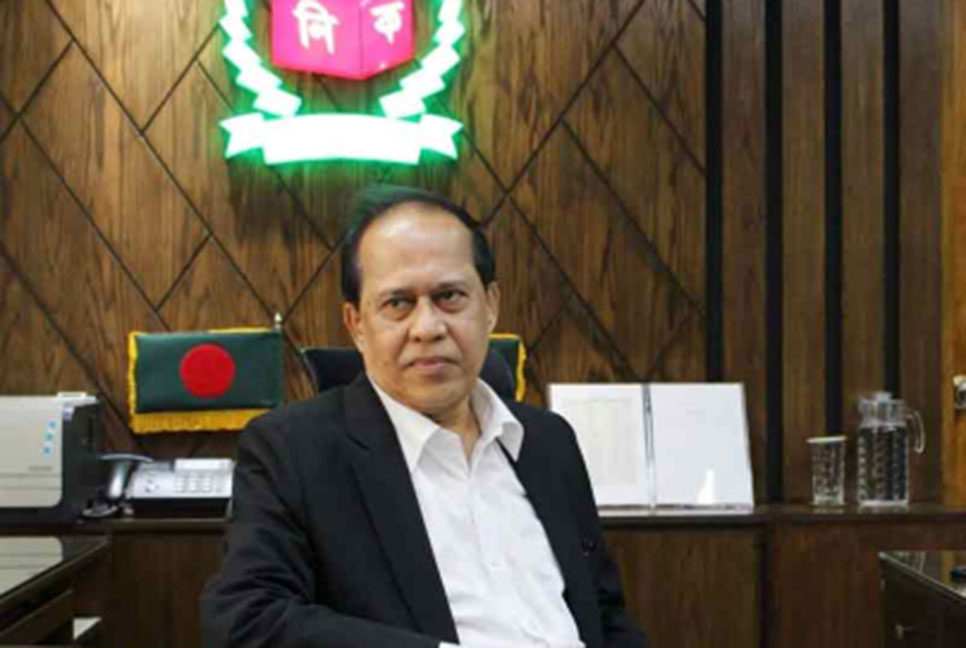 সন্ধ্যায় জাতির উদ্দেশে ভাষণ দেবেন সিইসি