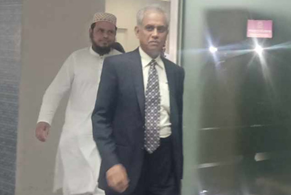 তফসিল চূড়ান্ত করতে বৈঠকে ইসি

