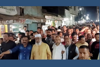তফসিল ঘোষণায় পিরোজপুরে আওয়ামী লীগের আনন্দ মিছিল

