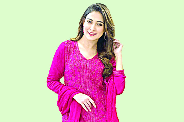 এখন নিজেকে সময় দিচ্ছি