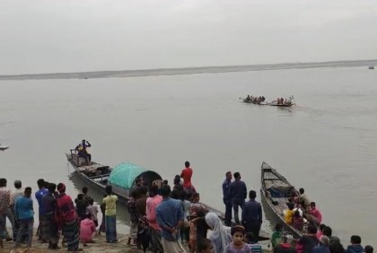 যমুনায় নৌকা থেকে পড়ে শ্রমিক নিখোঁজ