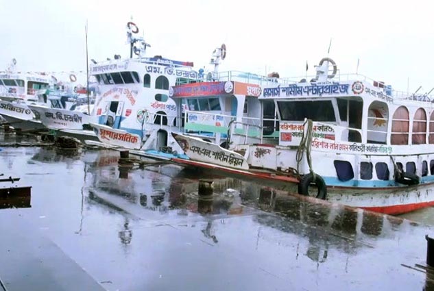 ২০ ঘণ্টা পর বরিশালে লঞ্চ চলাচল শুরু