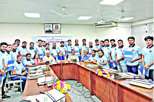 অসম্পাদিত তথ্য কখনো সংবাদ হতে পারে না : নঈম নিজাম