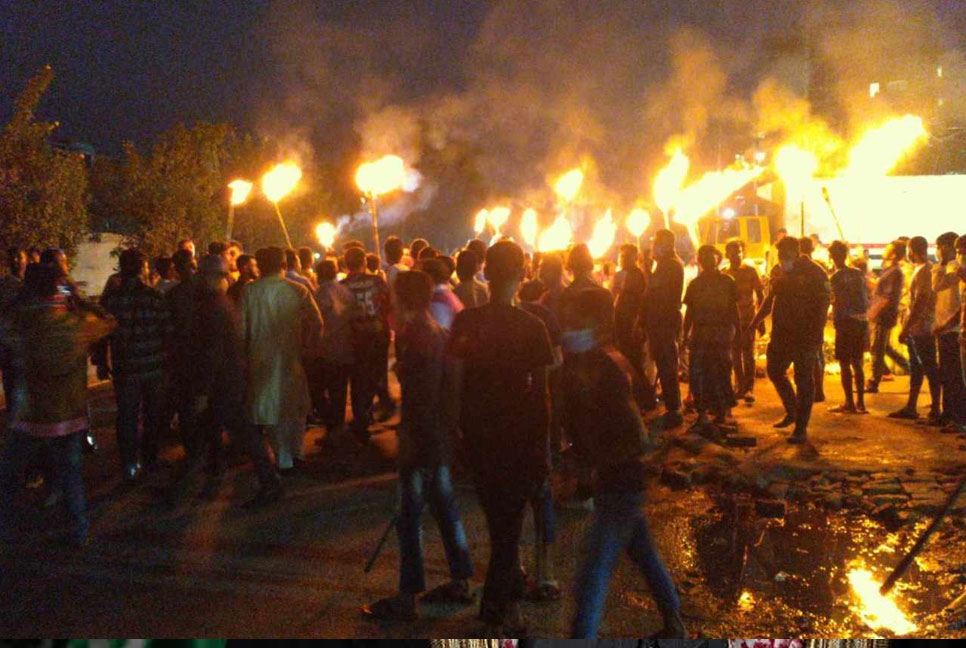 শ্রীপুরে বিএনপি’র মশাল মিছিল, ককটেল বিস্ফোরণ