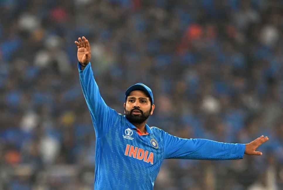 ফাইনালে হারের পরও দলকে নিয়ে গর্বিত রোহিত