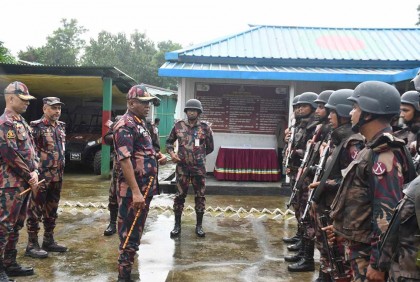 মিয়ানমার সীমান্ত পরিদর্শন করলেন বিজিবি মহাপরিচালক