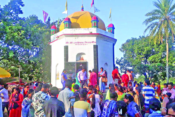 আনন্দসাগরে পুণ্যার্থীর ঢল
