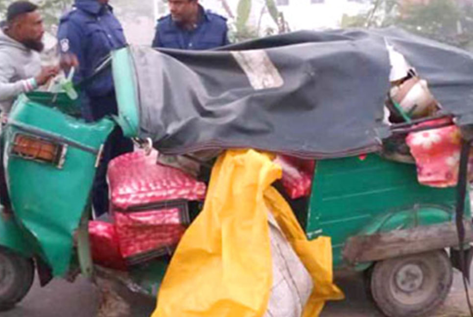 বগুড়ায় ট্রাকের ধাক্কায় সিএনজি চালকের মৃত্যু