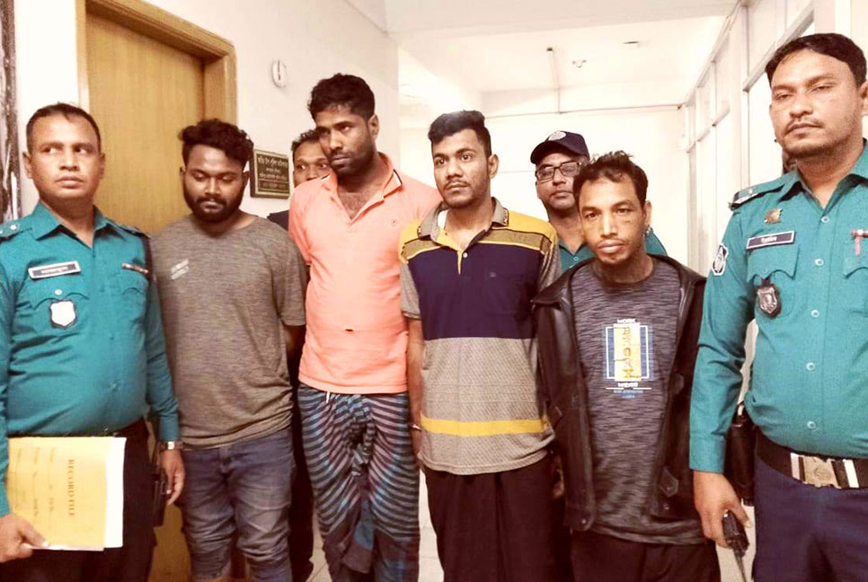 গাজীপুরে হত্যা মামলায় গ্রেফতার ৪