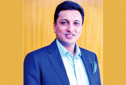 বিতর্কিত সেই আগরওয়ালাও চান নির্বাচন করতে

