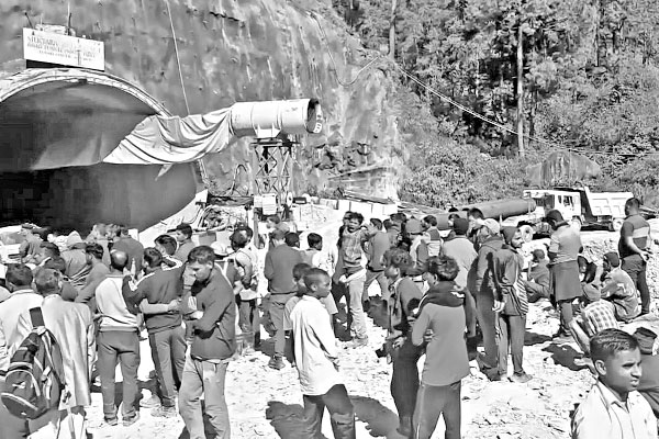 আটকে পড়াদের উদ্ধারে নতুন পরিকল্পনা