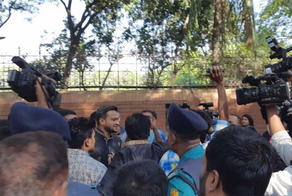 গণভবনে সাকিব আল হাসান

