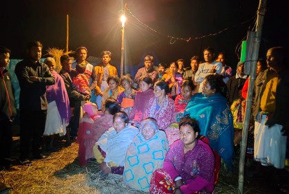 ঠাকুরগাঁওয়ে আগুনে পুড়ল ২৫ ঘর