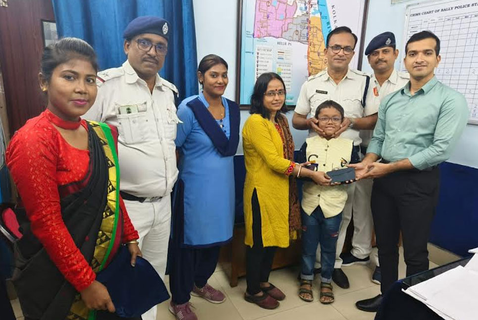 এক বছর পর চুরি হওয়া ফোন উদ্ধার করে দিল পশ্চিমবঙ্গ পুলিশ!