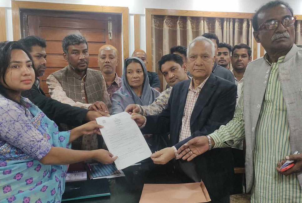 স্বতন্ত্র প্রার্থী হিসেবে লড়ছেন সাবেক মন্ত্রী আব্দুল লতিফ
বিশ্বাস 