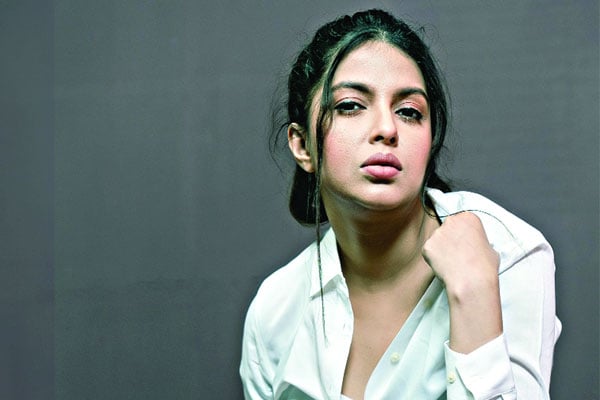 হিম দিনে ঠোঁটের যত্ন