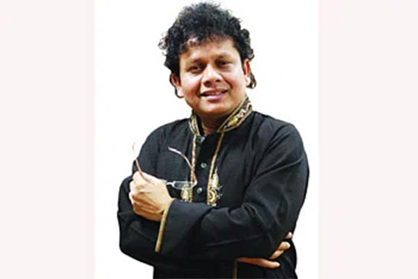 নির্বাচনী মাঠে কণ্ঠশিল্পী নকুল কুমার বিশ্বাস  