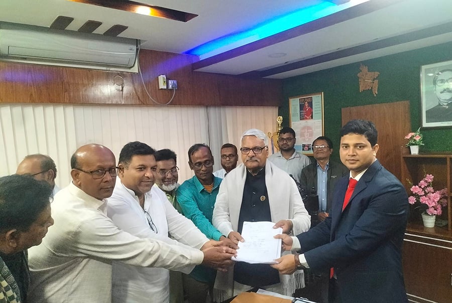 পাবনার ৫ টি আসনে ৩৭ জন প্রার্থীর মনোনয়নপত্র দাখিল