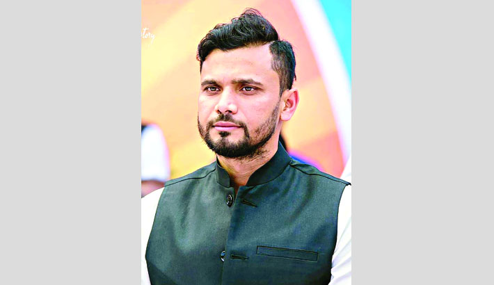 সব ছাপিয়ে মাশরাফির নাম