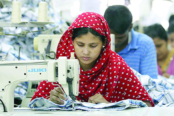 উৎকণ্ঠায় পোশাকশিল্প মালিকরা