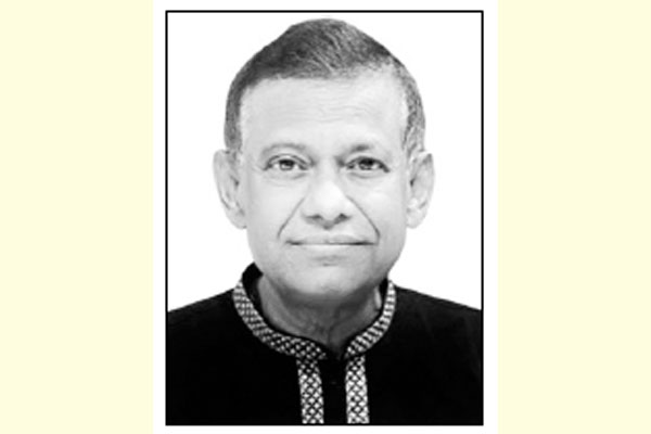 অল্প বিদ্যা ভয়ংকরী না কুমতলবি প্রচারণা