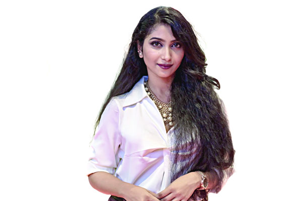 সুপরিশ্রমী বলতে বেশি পছন্দ করি