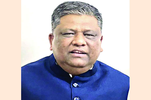 হাসপাতাল ছেড়ে মুলতবি সভায় মেয়র আনোয়ারুজ্জামান