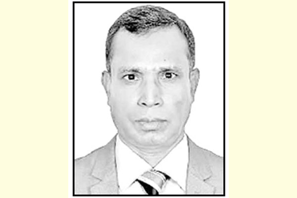 শিক্ষার সাফল্য অব্যাহত রাখতে হবে