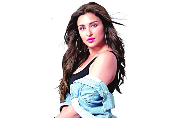 বিয়ের পর ওজন বেড়েছে পরিণীতির