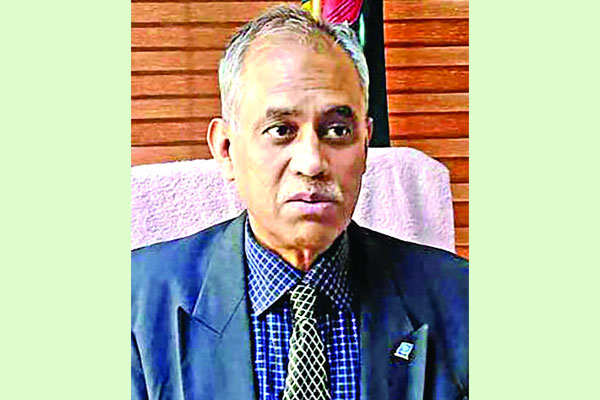 নির্বাচনের পরিবেশ দেখে এখন পর্যন্ত বিদেশিরা সন্তুষ্ট : ইসি আলমগীর
