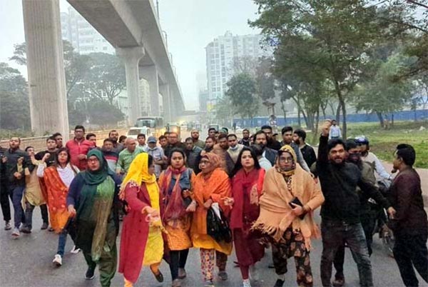 রিজভীর নেতৃত্বে রাজধানীতে মিছিল 