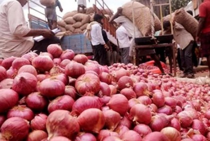 পাঁচদিন পর খালাস হলো ভারত থেকে আসা ৯০ টন পিঁয়াজ