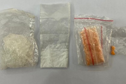 বোয়ালমারীতে ক্রিস্টাল মেথ ও ইয়াবা উদ্ধার