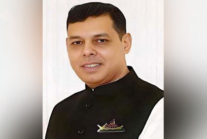 নওগাঁ-৩ আসনে আওয়ামী লীগের নতুন মুখ সাবেক সিনিয়র সচিব সৌরেন্দ্রনাথ চক্রবর্ত্তী