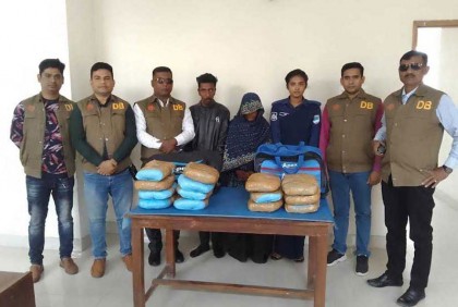 বাগেরহাটে দুই মাদক কারবারি আটক

