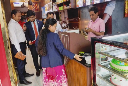 ফেনীতে তিন ব্যবসাপ্রতিষ্ঠানকে জরিমানা

