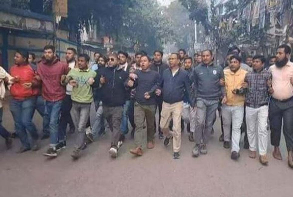 অবরোধের সমর্থনে বেইলি রোডে বিএনপির মিছিল