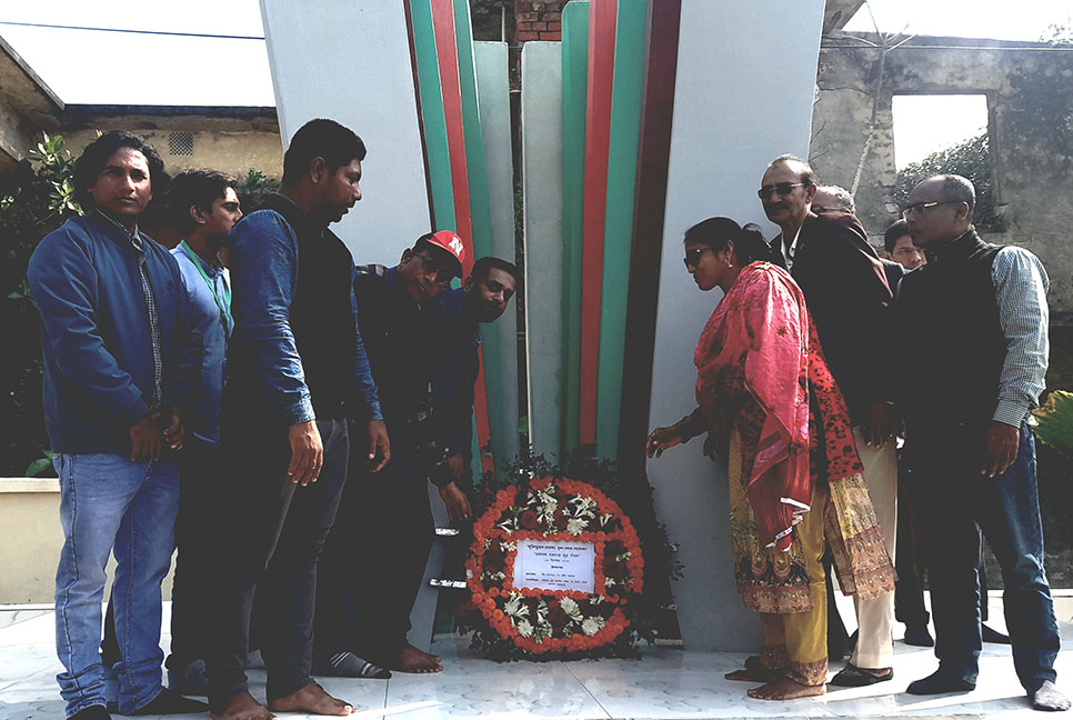 রামপাল-মোংলা হানাদার মুক্ত দিবস পালিত


