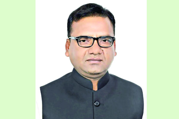 বকুলের আয় বেড়েছে ৪০ গুণ