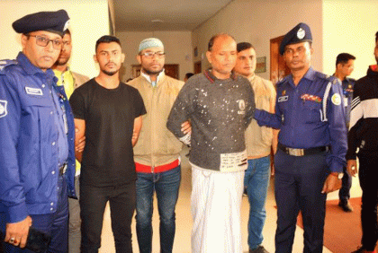বাকেরগঞ্জে ইউপি সদস্য হত্যায় জড়িত তিনজন গ্রেফতার