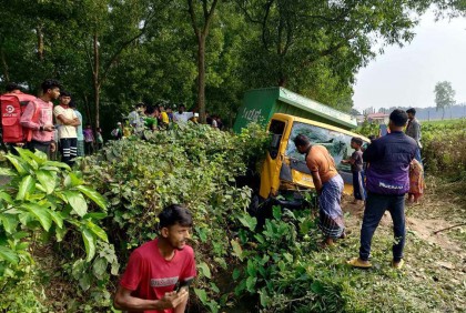 হবিগঞ্জে সড়ক দুর্ঘটনায় নিহত ৩