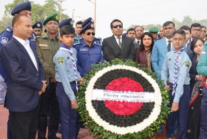 গাজীপুরে শহীদ বুদ্ধিজীবী দিবস পালিত

