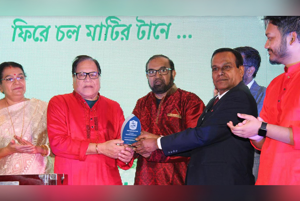 কানাডায় বাউ অ্যালামনাইয়ের অন্যরকম মিলনমেলা