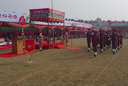 কুষ্টিয়া শেখ কামাল স্টেডিয়াম মুখরিত