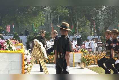 কলকাতায় ভারতীয় সেনাবাহিনীর মহান বিজয় দিবস উদযাপন