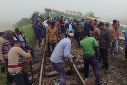 গাজীপুরে রেললাইন কেটে নাশকতার ঘটনায় কাউন্সিলরসহ গ্রেপ্তার ৭